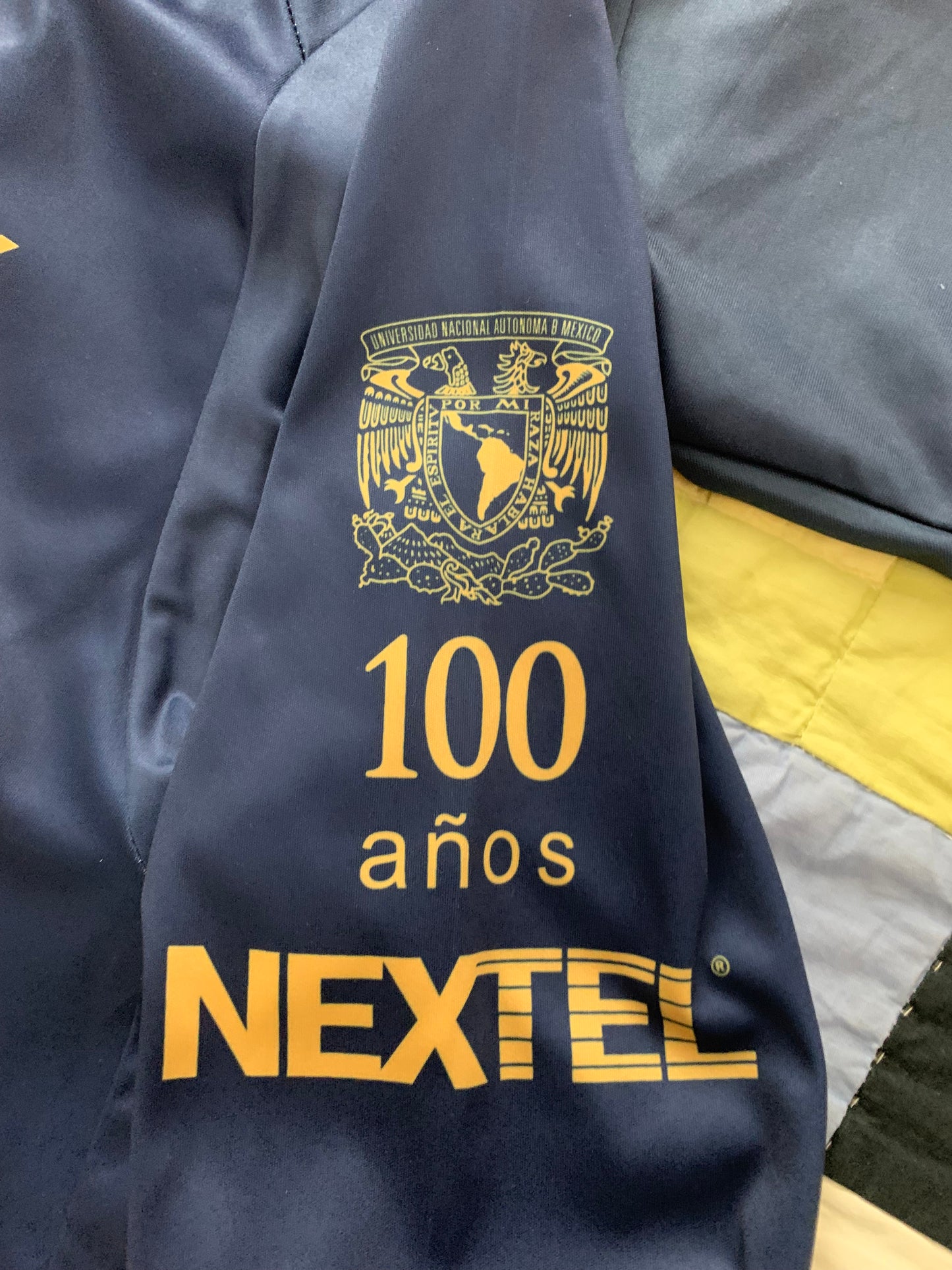 Pumas UNAM L/S Home Kit 2010 L